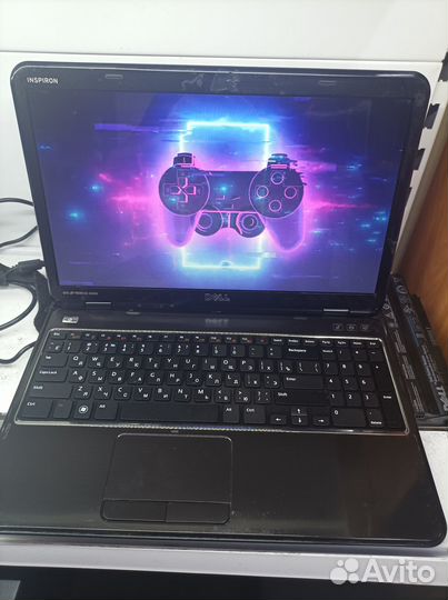 Ноутбук Dell core i5/6озу/GT525M SSD в среднем сос