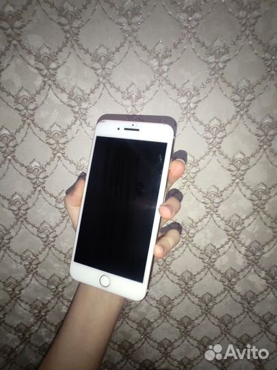 iPhone 8 Plus, 256 ГБ
