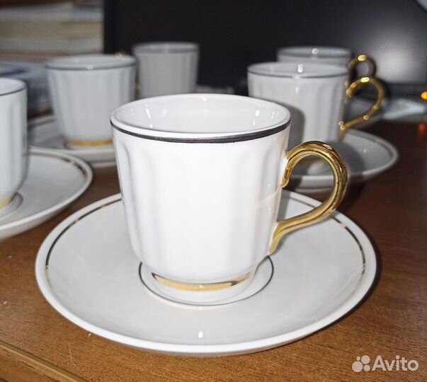 Набор фарфоровых кофейных чашек с блюдцами СССР