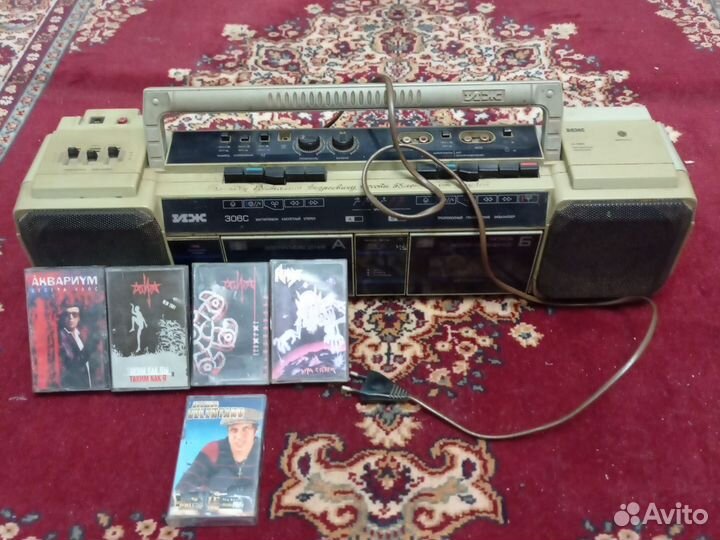 Магнитофон