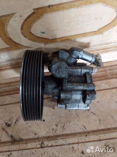 Насос гур renault duster