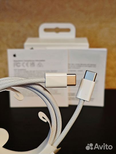 Провод/шнур для 15 Айфона USB-C 1 метр плетёный