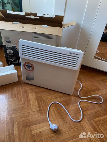 Обогреватель Electrolux, новый