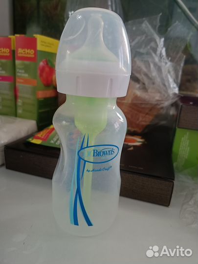 Антиколиковая бутылочка dr. Browns