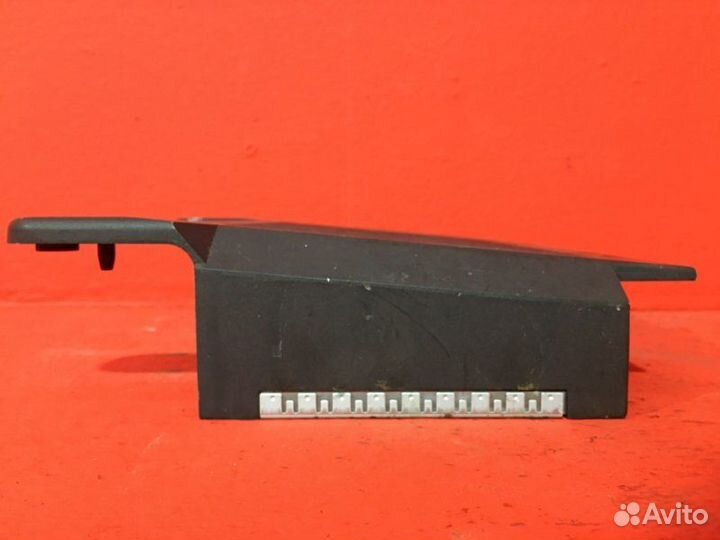 Усилитель акустической системы Volvo S80 2 B4204S4