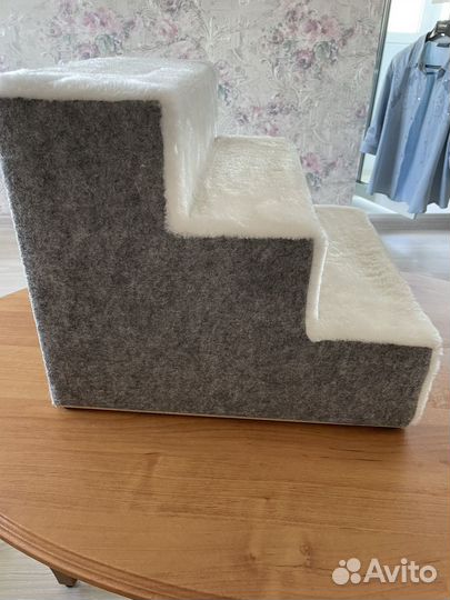 Лестница-домик для животных