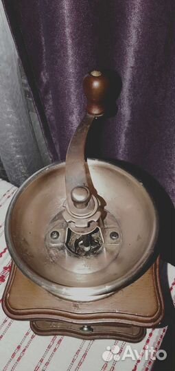 Кофемолка ручная Германия