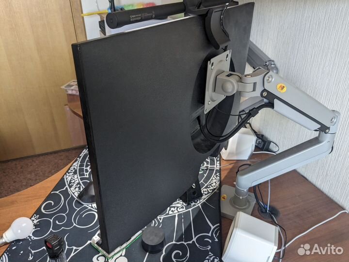 Монитор 4K Samsung U28R550UQI