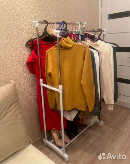 Вешалка напольная