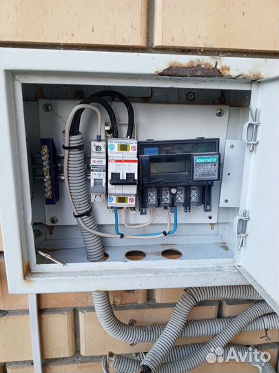 Услуги электрика выезд на дом