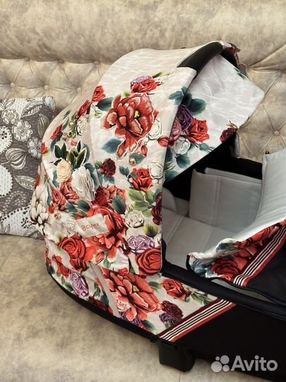 Люлька Cybex Priam III Spring Blossom