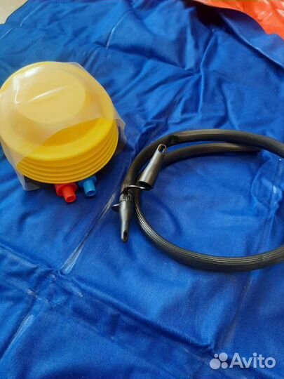 Надувной матрас с насосом