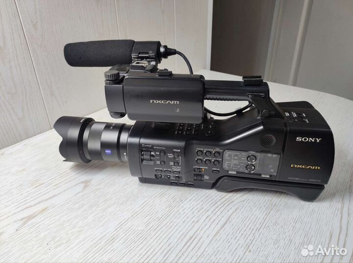 Видеокамера sony NEX-EA50H