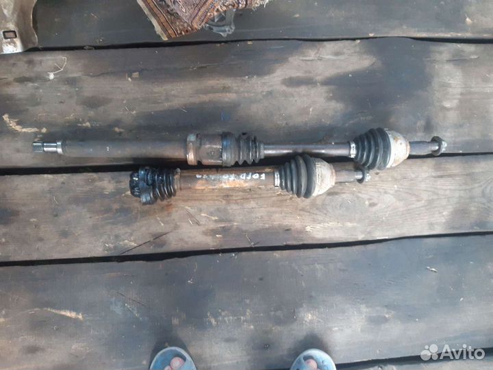 Привод передний (полуось) Ford Focus 1