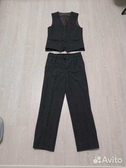 Школьная форма серая