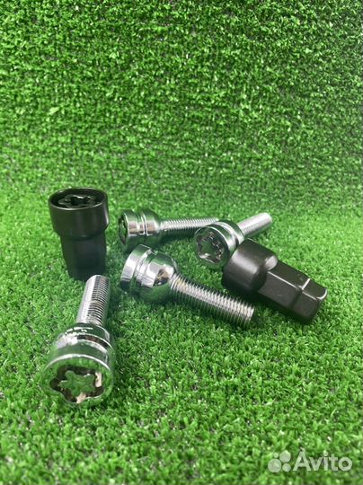 Болты секретки на колеса на Ауди/Шкода/Фольксваген