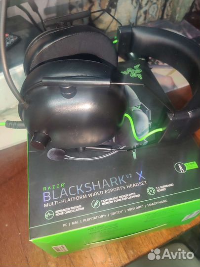 Игровые наушники razer blackshark v2 x