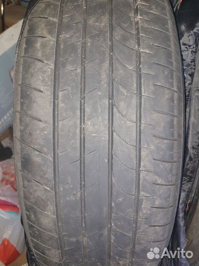 Bridgestone Dueler H/L 33A 235/55 R20