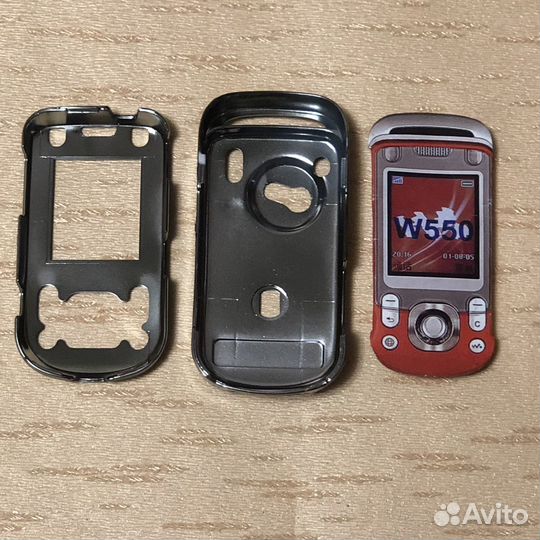 Чехол на Sony Ericsson w550/ w550i