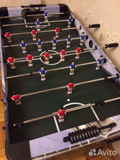 Напольный футбол кикер