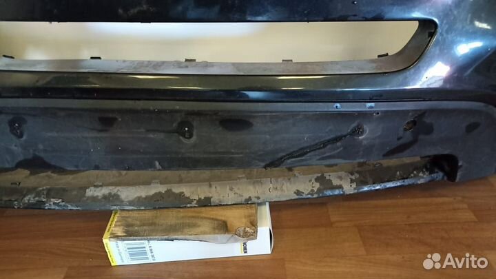 Бампер передний BMW X3 2012 год