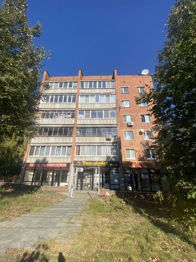 4-к. квартира, 90 м², 5/5 эт.