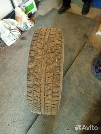 Продам колёса Dunlop winter ice 01 185/70 r14