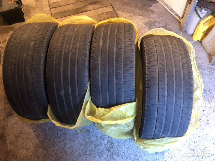 Goodyear Assurance ComforTred 255/50 R20