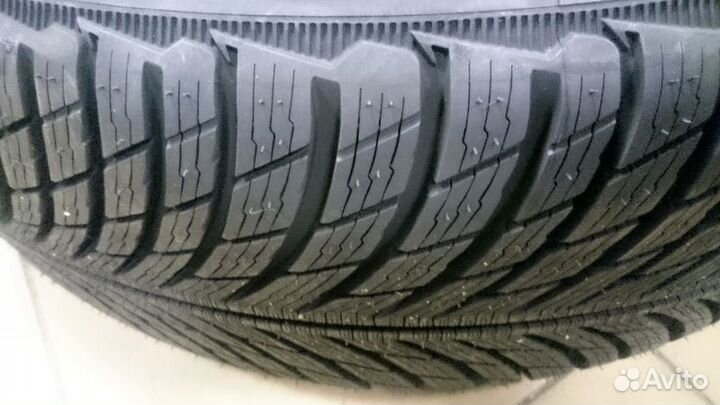 Michelin Pilot Alpin 5 305/35 R21 109V