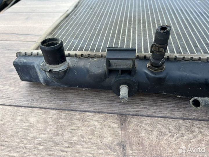 Радиатор основной АКПП Nissan Primera 1.8