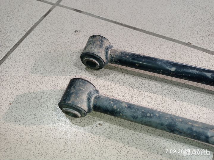 Тяги продольные задние Тойота Камри XV30