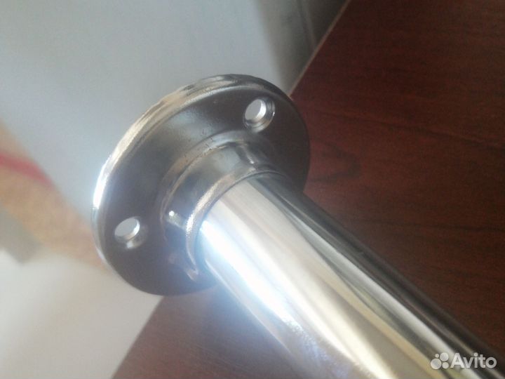 Вешалка для шкафа