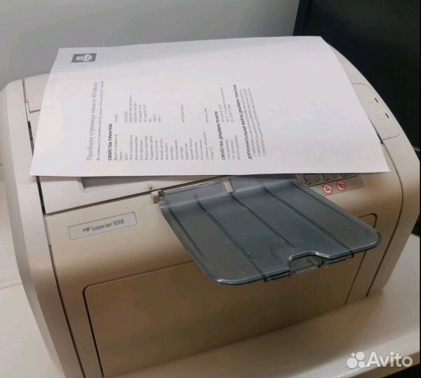 Принтер обслужен заправлен, Ч/Б и цветной