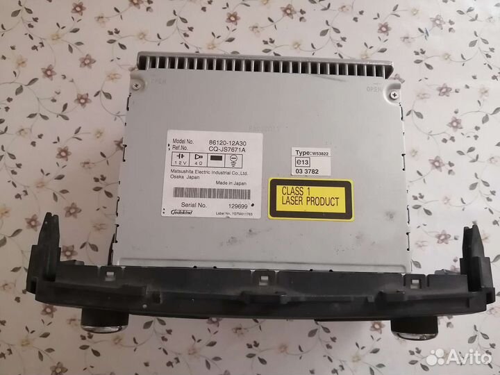 Автомобильный магнитофон