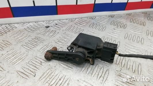 Датчик положения подвески BMW X5 E53 (3KR15Q401)