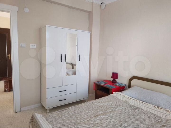 3-к. квартира, 160 м², 14/16 эт.