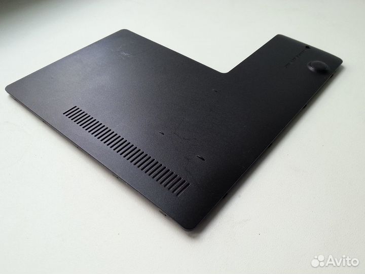 Крышка отсека Samsung RV520. Отп. в регионы