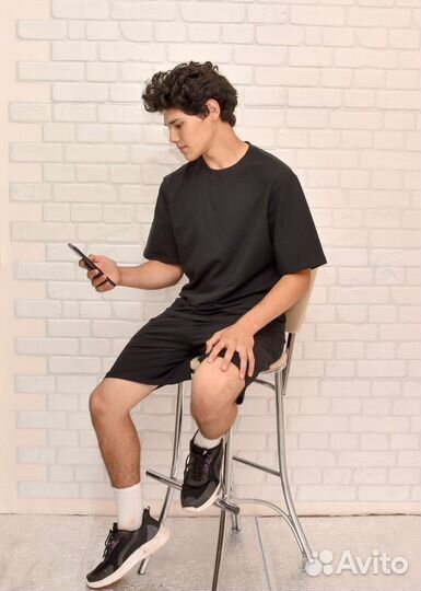 Костюм футболка и шорты Mirrors