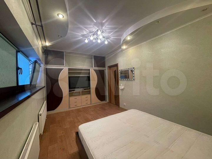 2-к. квартира, 65 м², 10/14 эт.