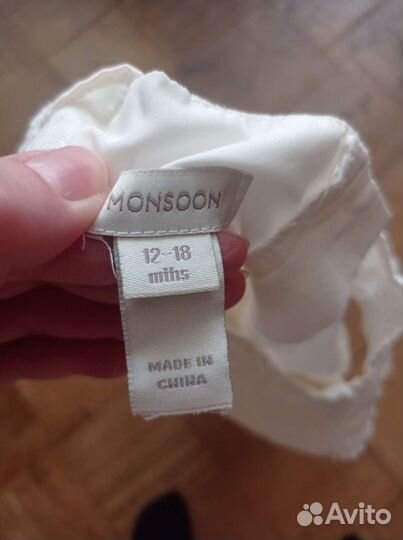 Праздничное платье для девочки размер 12-18 мес