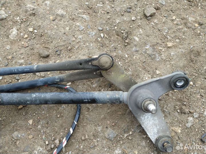 Трапеция дворников KIA sorento 2005г. 2.5 aт