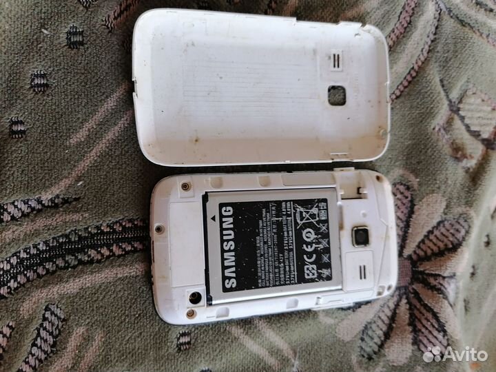 Samsung Galaxy Y Duos GT-S6102, 512 МБ