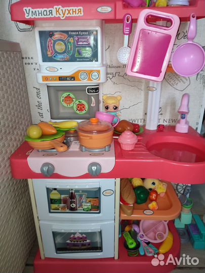 Кухня интерактивная с посудой и продуктами