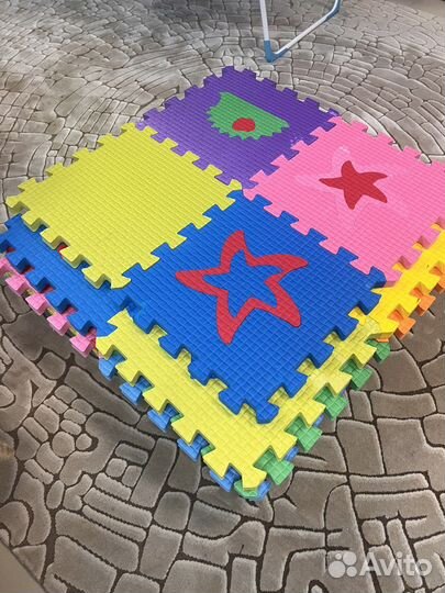 Развивающий коврик