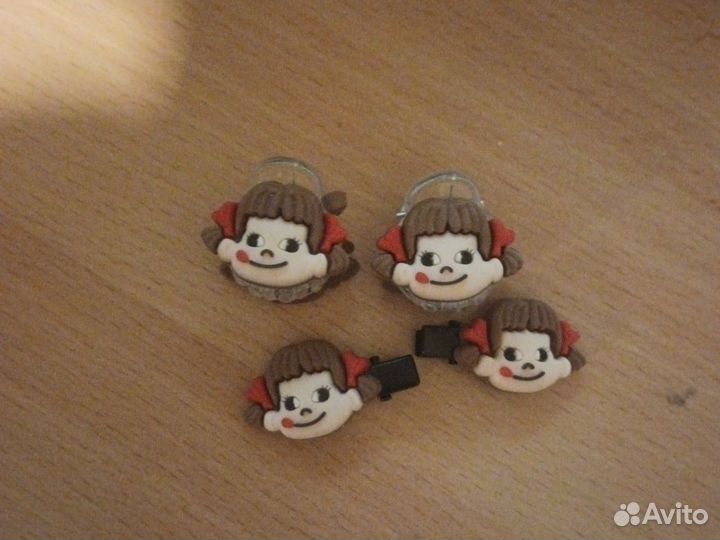 Заколки для волос