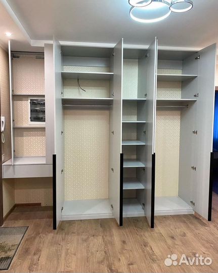 Встроенный шкаф