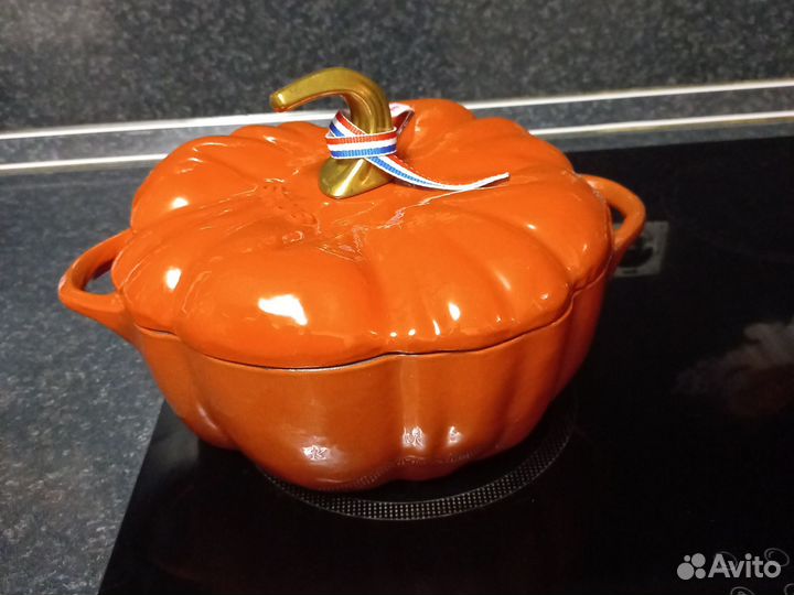 Необыкновенно красивая кастрюлька, чугун, 3,5 л