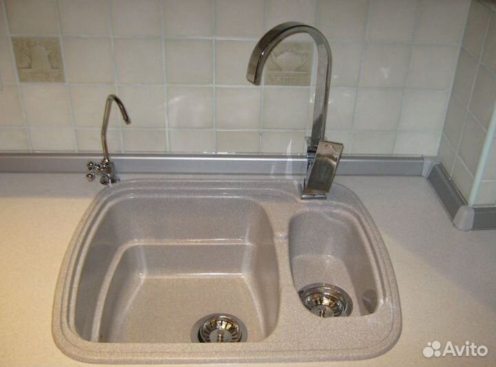 Сантехник. Установка раковины, унитаза Мытищи