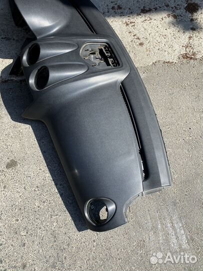 Панель торпедо на mercedes gl 500