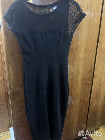 Черное платье